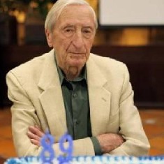 Salamuni lamenta morte de Gerdt Hatschbach, fundador do Museu Botnico