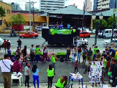 Cmara Municipal de Curitiba abre as portas para manifestantes